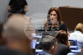 Парламент - пленарно заседание