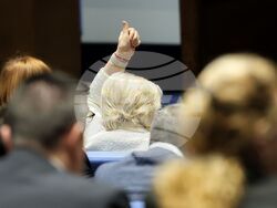 Парламент - пленарно заседание