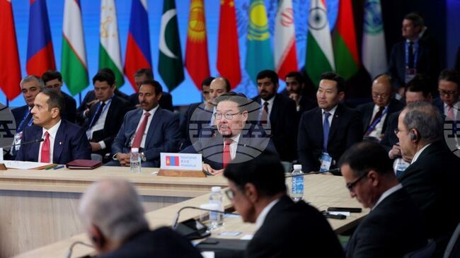 МОНЦАМЕ: Монголия ще си сътрудничи със страните от ШОС в инфраструктурни проекти и в хуманитарната сфера, заяви премиерът Занданшатар