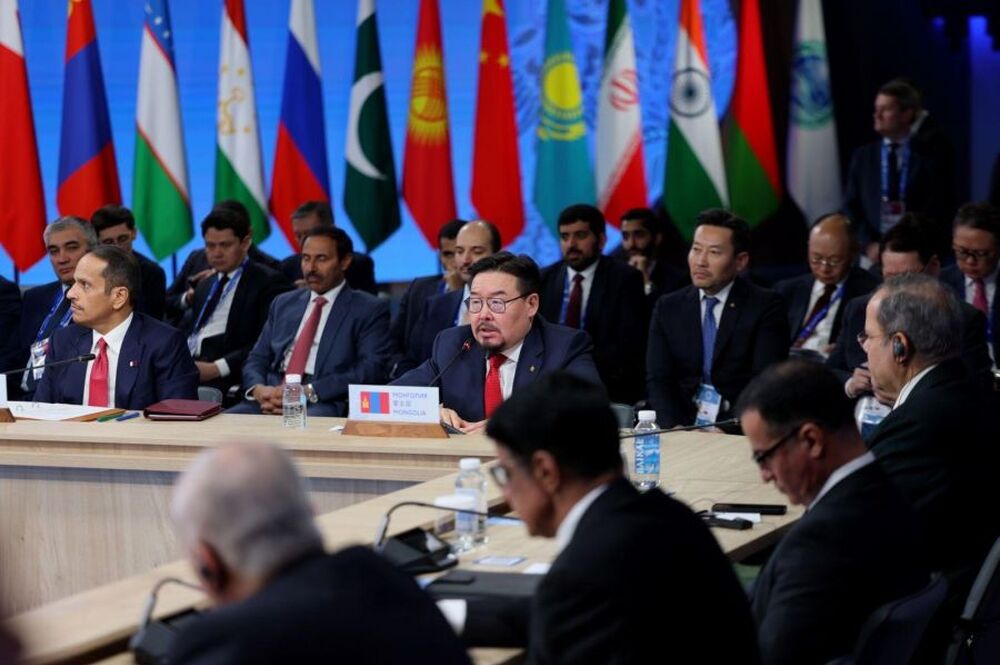 МОНЦАМЕ: Монголия ще си сътрудничи със страните от ШОС в инфраструктурни проекти и в хуманитарната сфера, заяви премиерът Занданшатар