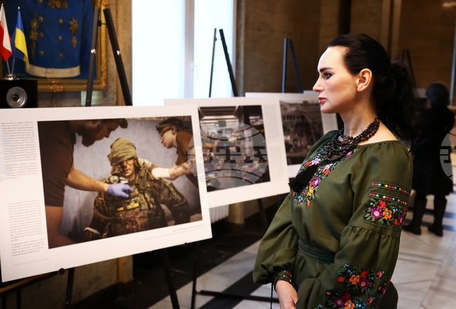 „Очите на войната“ - фотографска изложба