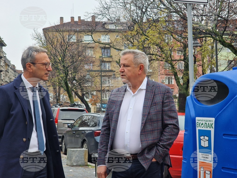 Новите цветни контейнери са правилно решение във верния момент, каза кметът на район „Средец“ Трайчо Трайков за инициативата на ЕКОПАК за подмяна на всички контейнери в района 