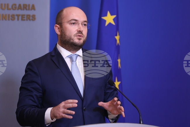 Имаме адекватно законодателство по отношение на превенцията на домашно насилие, заяви министър Георги Георгиев