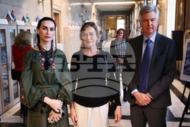 „Очите на войната“ - фотографска изложба