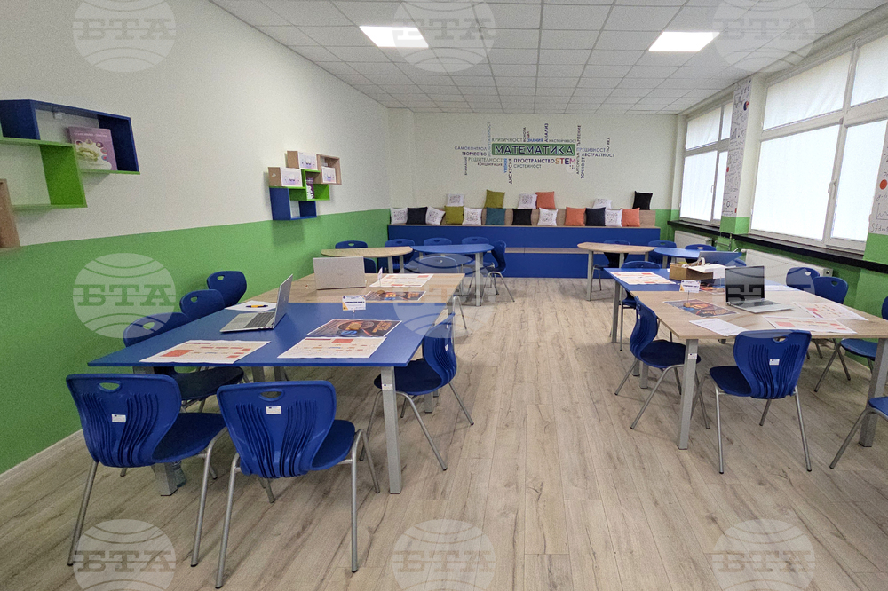 Ловеч - Професионална гимназия по механоелектротехника - СТЕМ кабинети