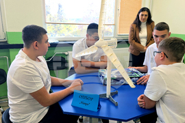 Ловеч - Професионална гимназия по механоелектротехника - СТЕМ кабинети