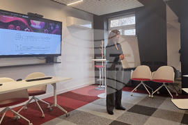 СУ  „Св. Климент Охридски“ - Стопански факултет - арт инсталация G80 -  представяне