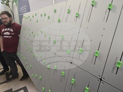 СУ  „Св. Климент Охридски“ - Стопански факултет - арт инсталация G80 -  представяне