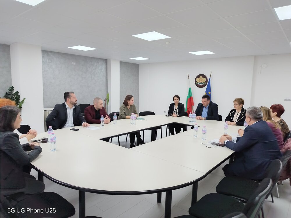 Общините в област Кърджали ще изготвят график за почистването на незаконни сметища