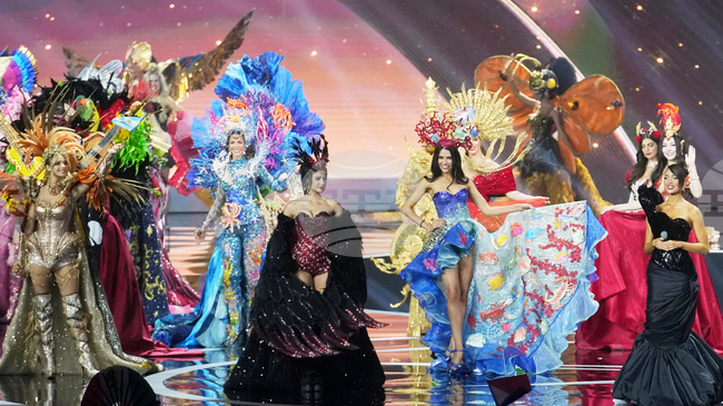 Двама съдии на „Мис Вселена“ се отказаха от конкурса, един от тях смята, че съревнованието е манипулирано