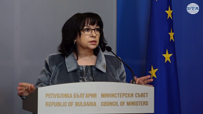 За търговците и бизнеса няма да има никаква тежест, ако софтуерите, които ползват, отговарят на нормативно установения ред, каза министър Теменужка Петкова