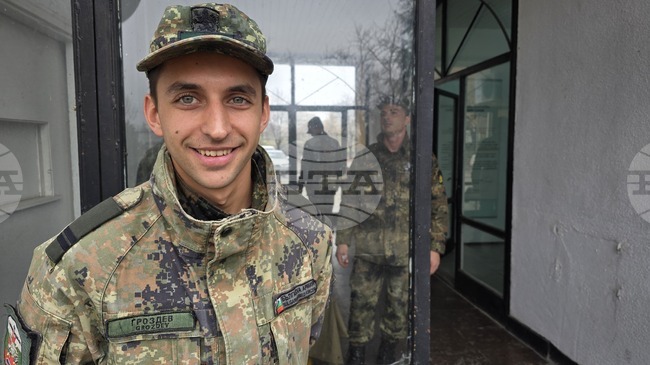 Сливен отбелязва празника на Сухопътните войски с Ден на отворените врати в 13-о бригадно командване