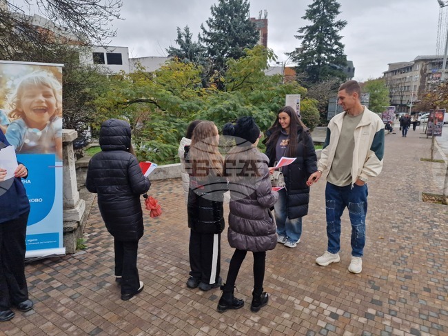 С информационна кампания Велико Търново отбелязва Световния ден за борба с насилието над деца