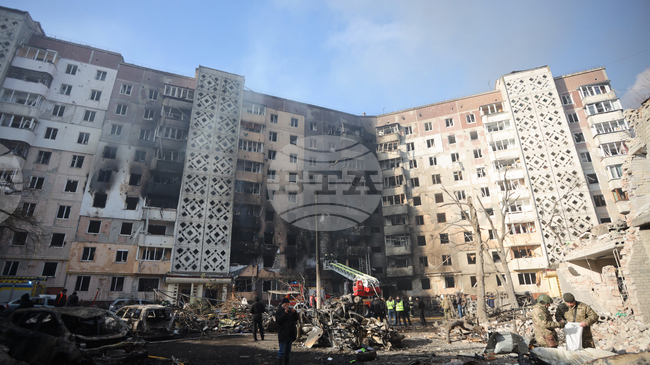 Укринформ: Броят на загиналите при руския удар в украинския Тернопол се увеличи до 25