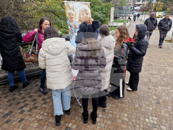 Велико Търново - Световен ден за борба с насилието над деца - информационна кампания