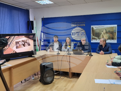 Национален пресклуб на БТА Велико Търново - видеоклип - Гергана Стоянова - представяне