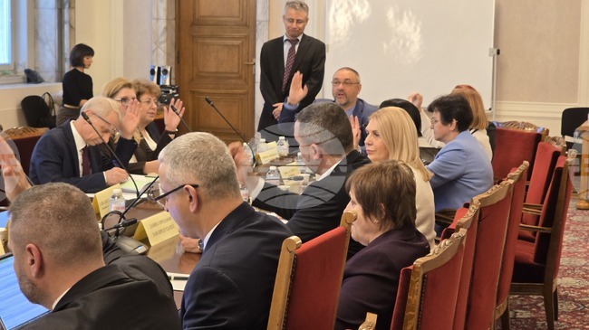 Комисията по образованието и науката прие на първо четене законопроекта за държавния бюджет за 2026 г. в частта му за образование и наука