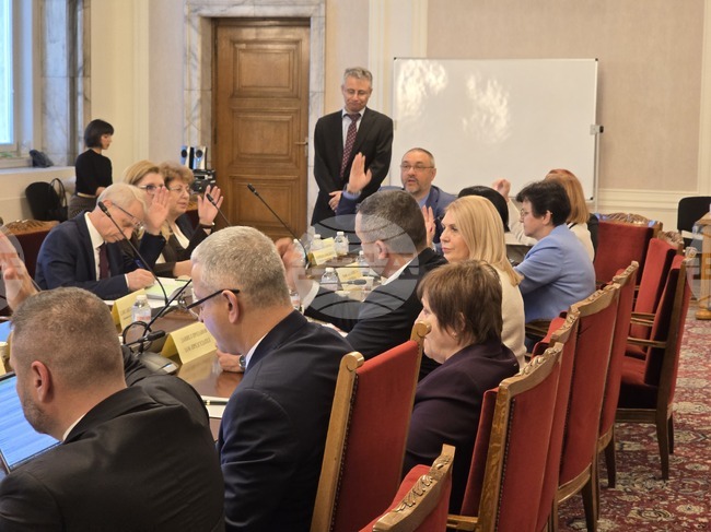 Комисията по образованието и науката прие на първо четене законопроекта за държавния бюджет за 2026 г. в частта му за образование и наука