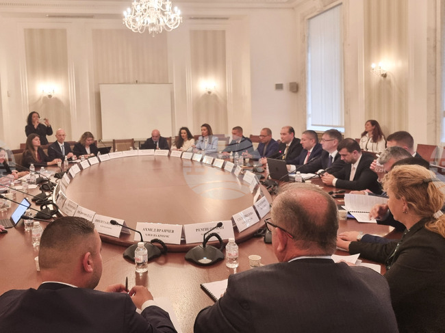 Народно събрание - Комисия по регионална политика, благоустройство и местно самоуправление