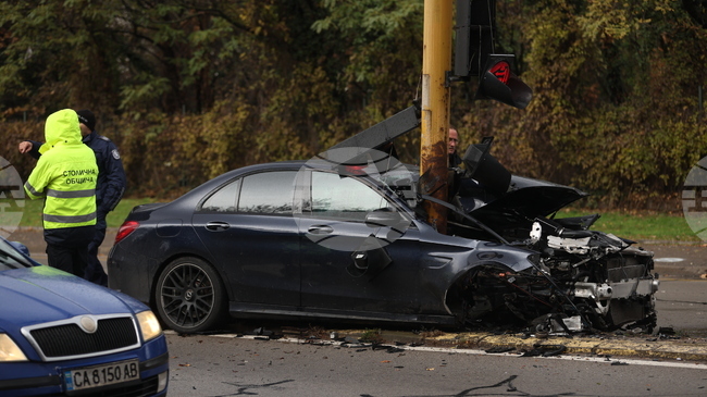При пътни произшествия в страната през изминалото денонощие е загинал един човек, а 21 са пострадали 