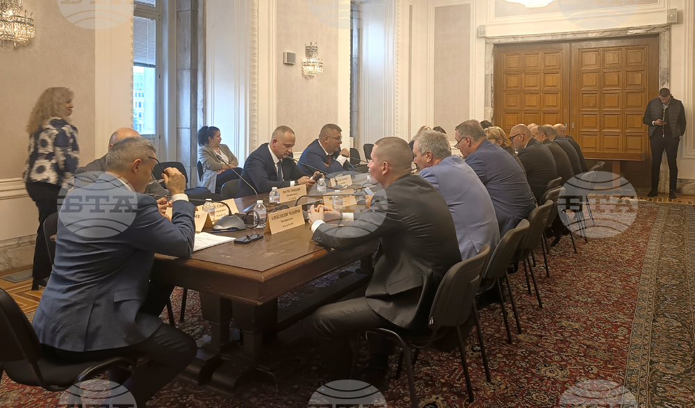 Комисията по правата на човека и вероизповеданията подкрепи на първо четене проекта на бюджет за 2026 г.