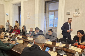Народно събрание - Комисия по демографската политика, децата и семейството