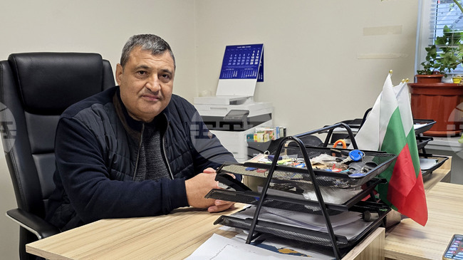 Свищов е в готовност за зимния сезон, каза директорът на Общинско предприятие “Чистота“ Бедри Алиев