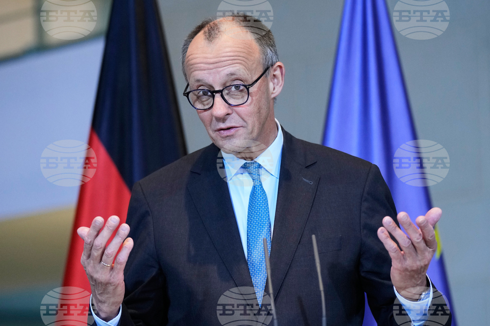 Мерц осъди руските "терористични" атаки срещу мирни жители в Украйна след смъртта на най-малко 25 души