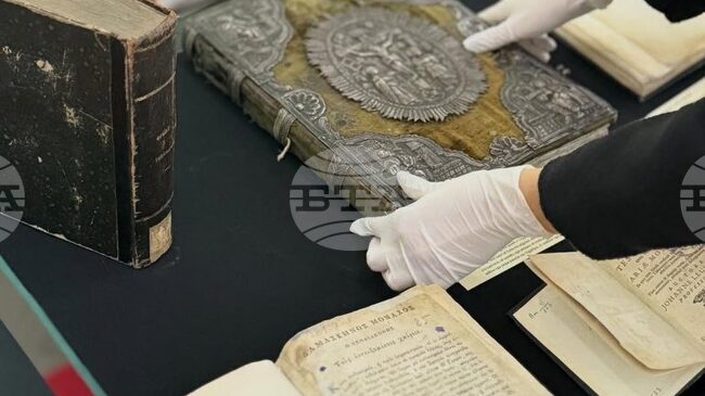 АТА: Изложба на Националната библиотека на Албания представя 100 редки Библии