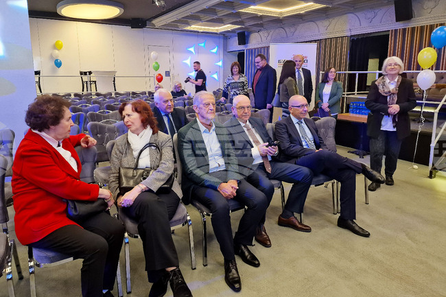 Проф. Арман Постаджиян и проф. Иван Гаврилов получиха отличията "Медик на годината"