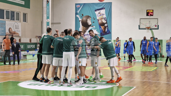 Мъжкият баскетболен Берое се раздели с Айзък Джесъп