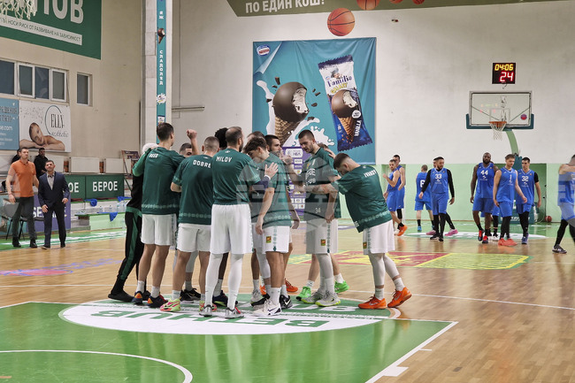 Мъжкият баскетболен Берое се раздели с Айзък Джесъп