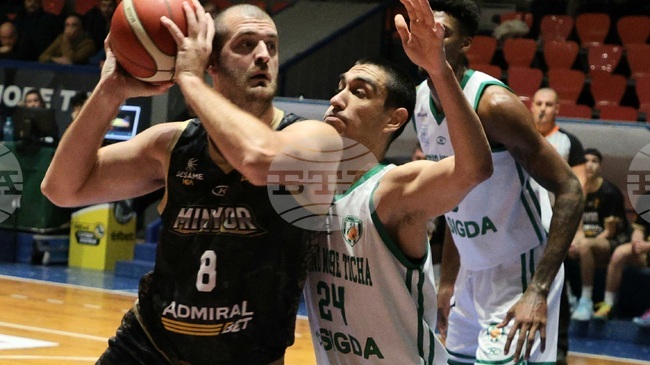 Миньор 2015 удържа финалния щурм на отбора на Шумен в Националната баскетболна лига за мъже