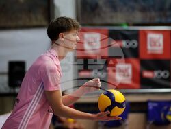 Бургас - волейбол - Нефтохимик 2010 - Шеноа