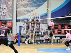 Бургас - волейбол - Нефтохимик 2010 - Шеноа