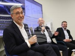 Книга - Даниел Вълчев - представяне