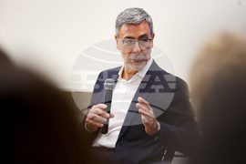 Книга - Даниел Вълчев - представяне