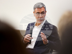 Книга - Даниел Вълчев - представяне