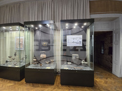 Сливен - „Тайните на Калояновската гробница” - възстановка - откриване