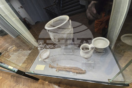 Сливен - „Тайните на Калояновската гробница” - възстановка - откриване