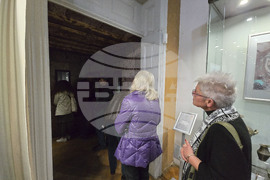 Сливен - „Тайните на Калояновската гробница” - възстановка - откриване