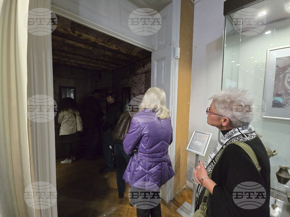 Сливен - „Тайните на Калояновската гробница” - възстановка - откриване