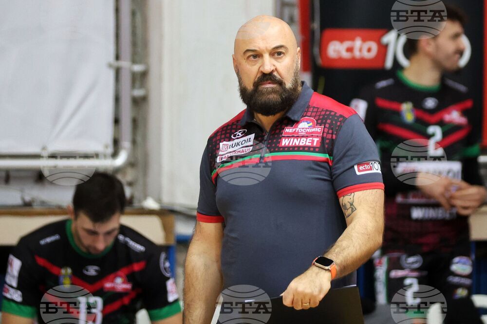 Бургас - волейбол - Нефтохимик 2010 - Франческо Кадеду