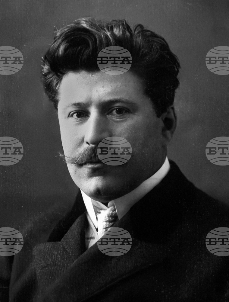 За свободни хора може и бива да пише свободен човек, казва журналистът Йосиф Хербст, от чието рождение днес се навършват 150 години