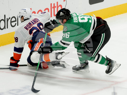 Islanders Romanov Injury Hockey