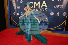 59th Annual CMA Awards - Arrivals