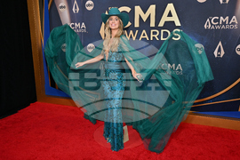 59th Annual CMA Awards - Arrivals