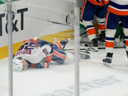 Islanders Romanov Injury Hockey