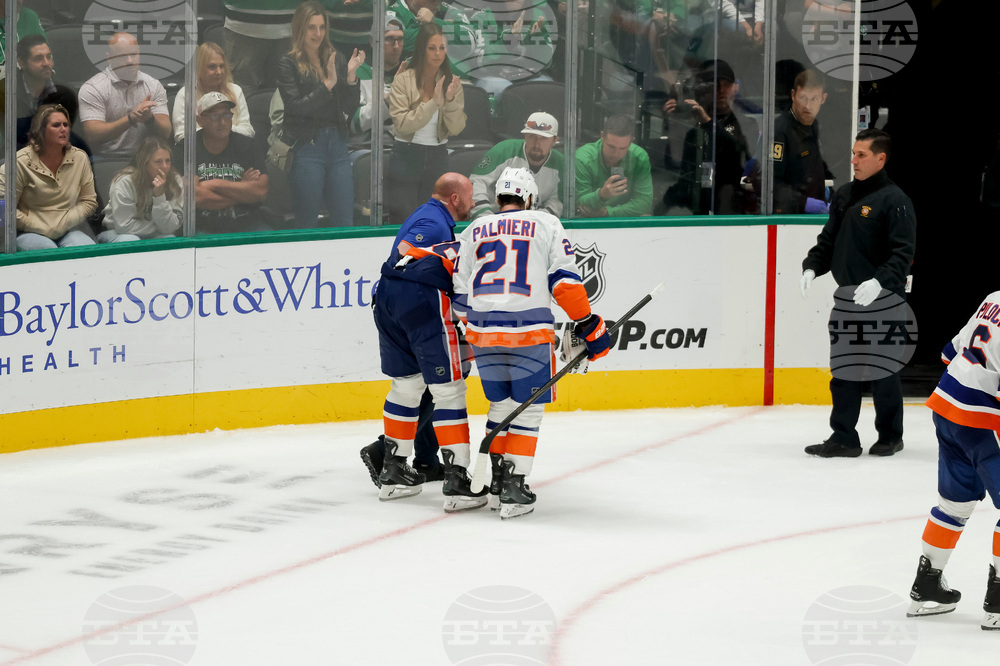 Islanders Romanov Injury Hockey