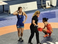 Борба: Евелина Николова